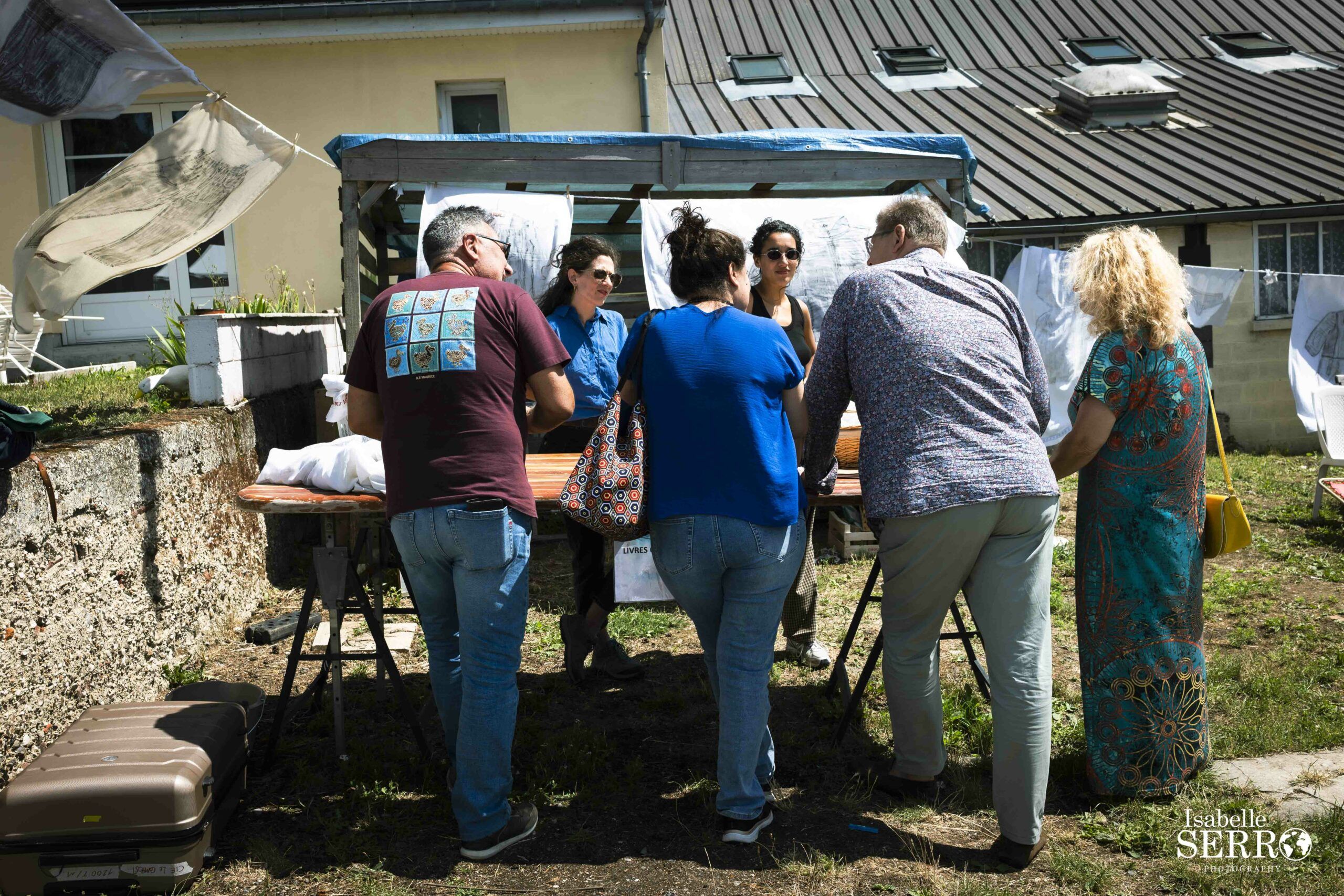 Histoires de draps : confidences et émotions au cœur de la Communauté Emmaüs